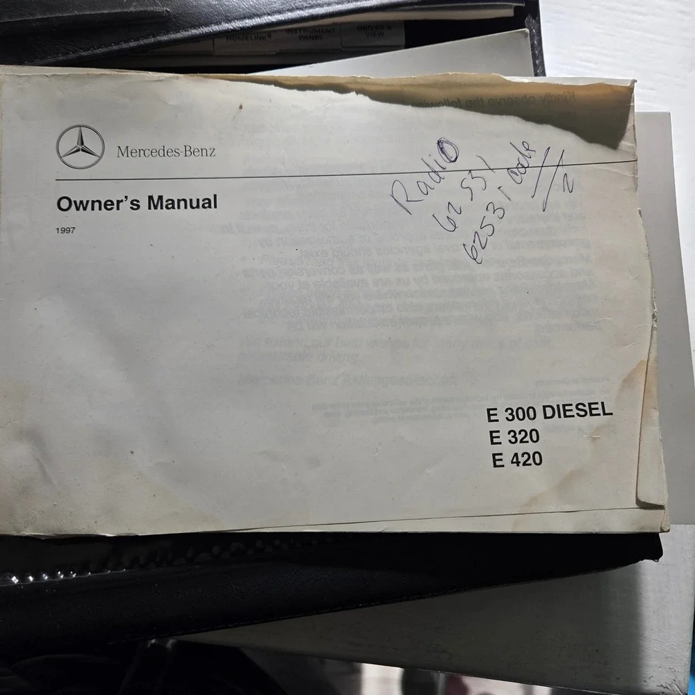 Vintage Mercedes‎ Benz Black Leather Owner Manual Folio E 300 Diesel E 320 E 420